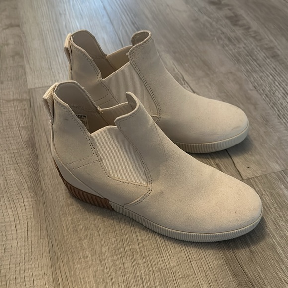 Sorel Out and About Slipon Wedge - Picture 4 of 5